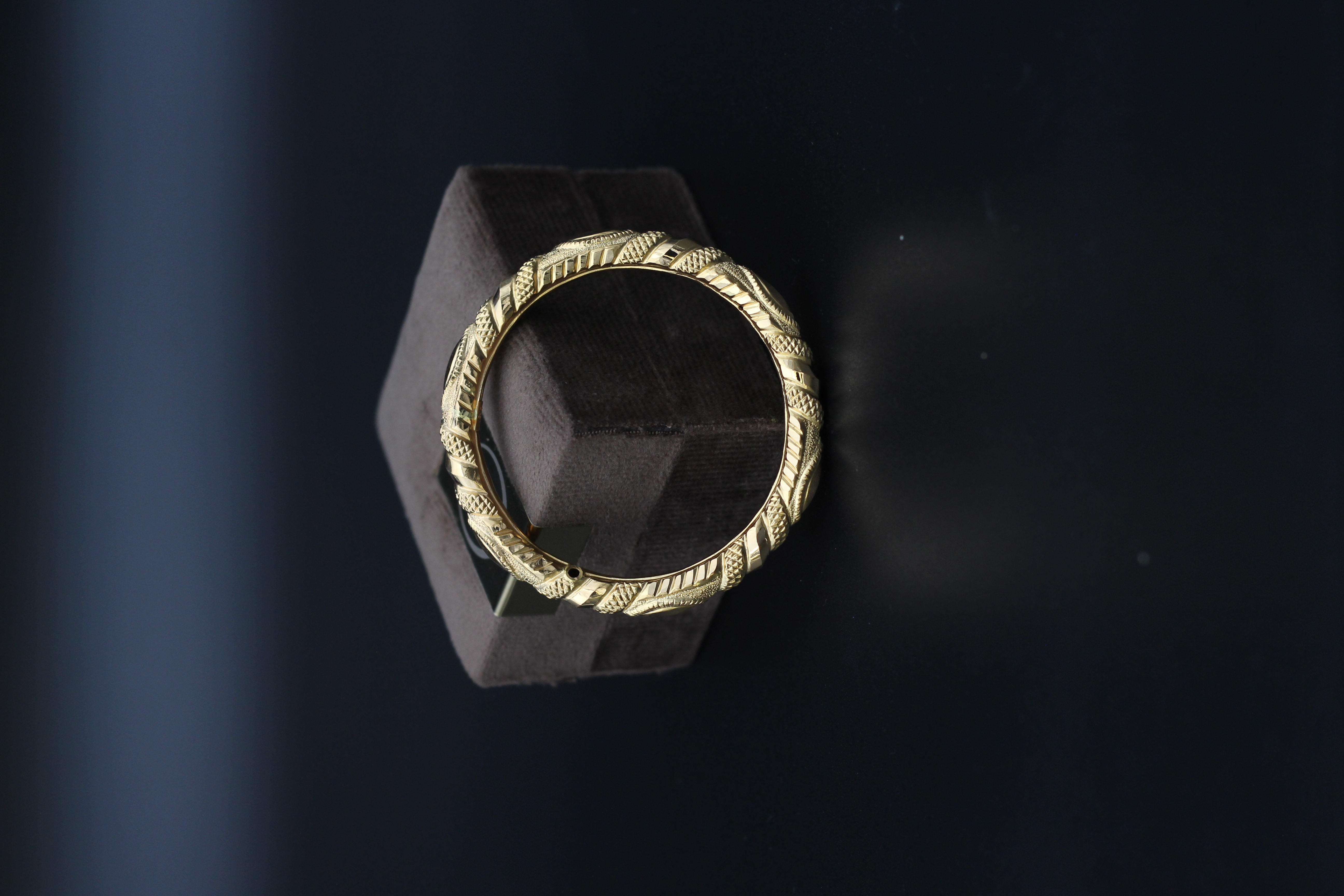 BALA (DESIGN BANGLE)