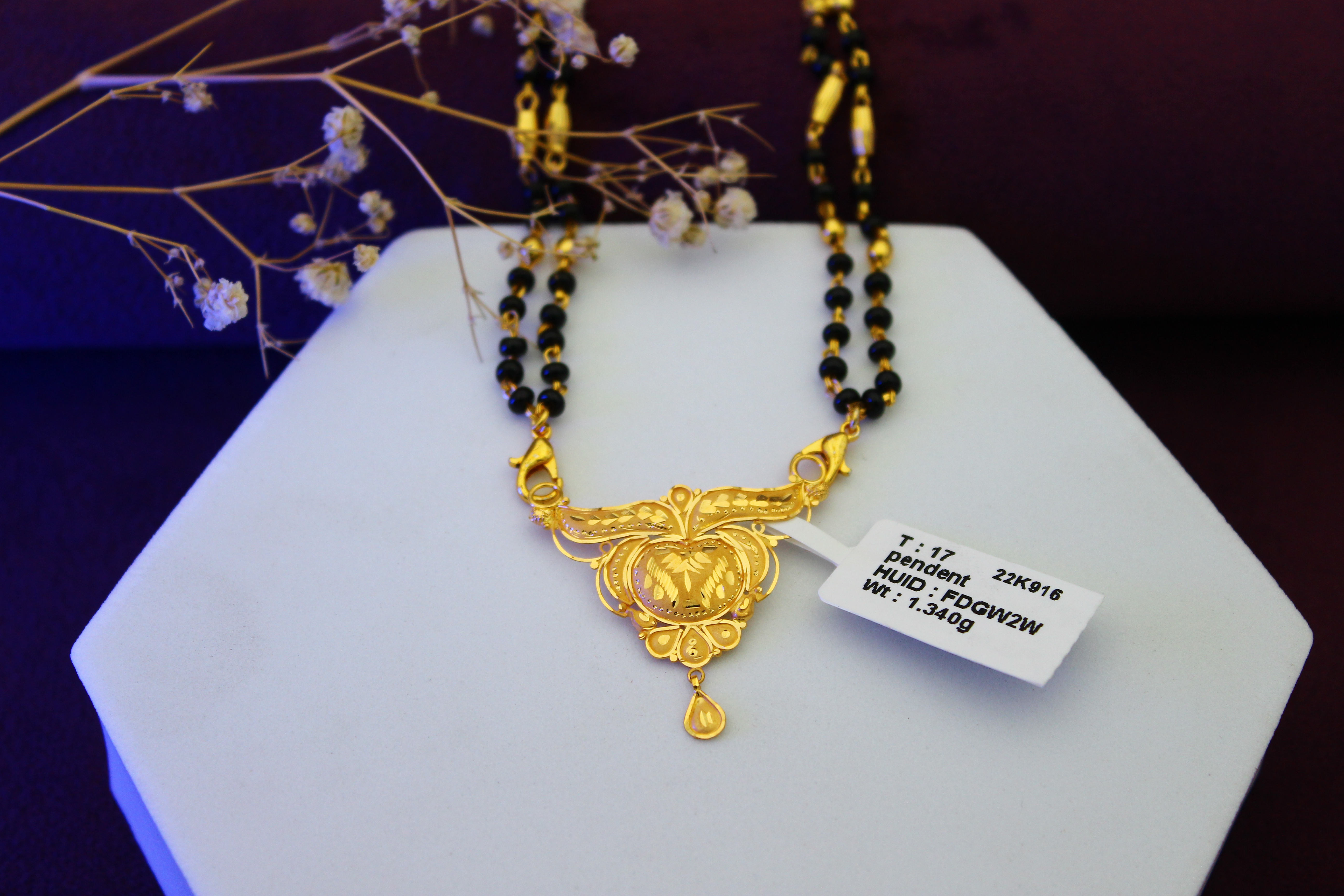 PENDANT (GOLD PENDANT)