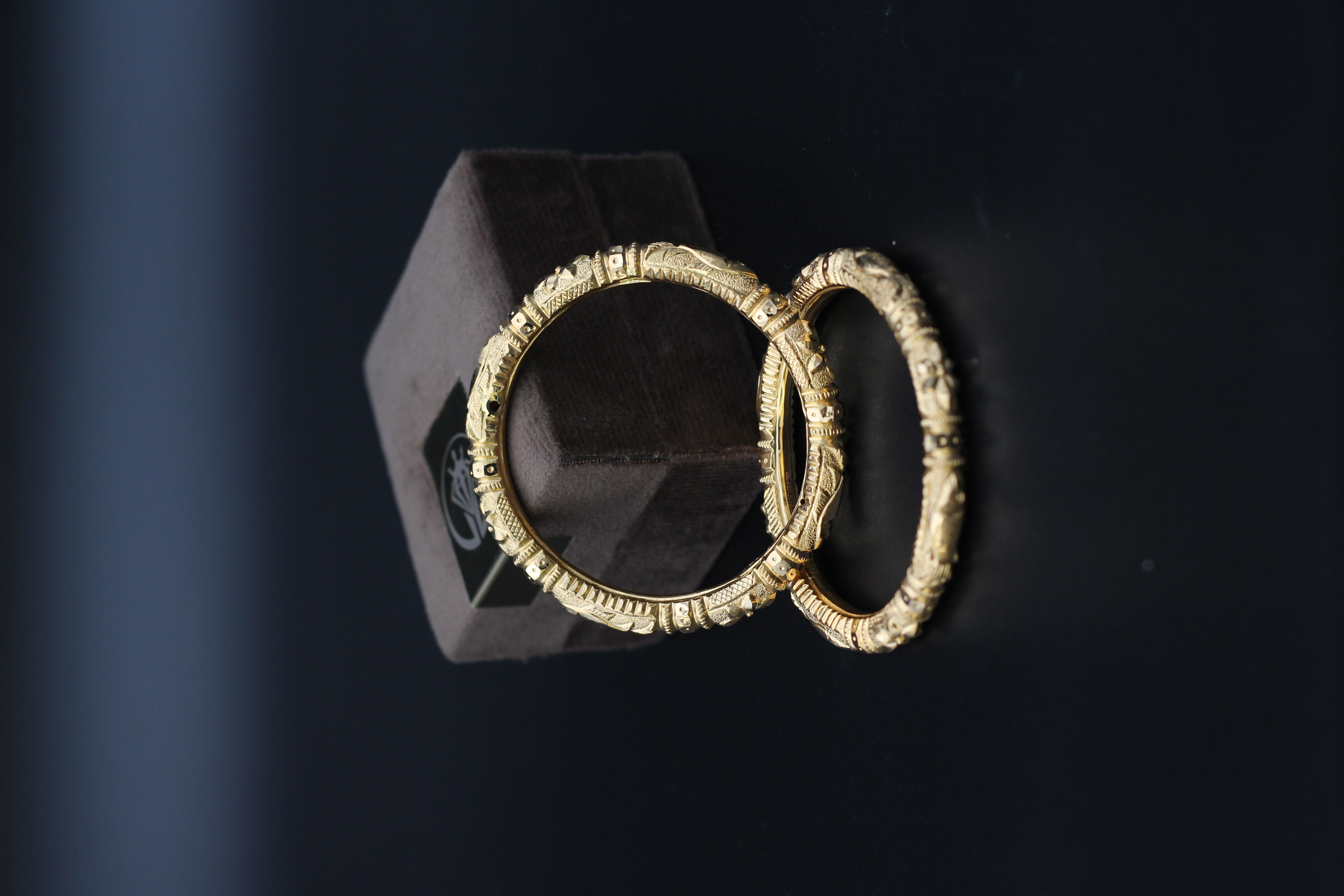 BALA (DESIGN BANGLE)