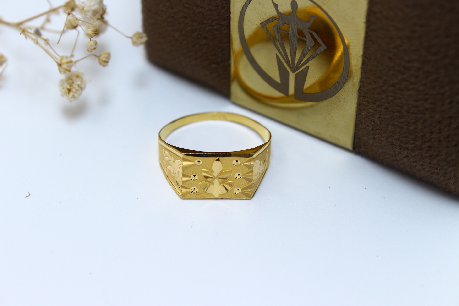 GENTS RING