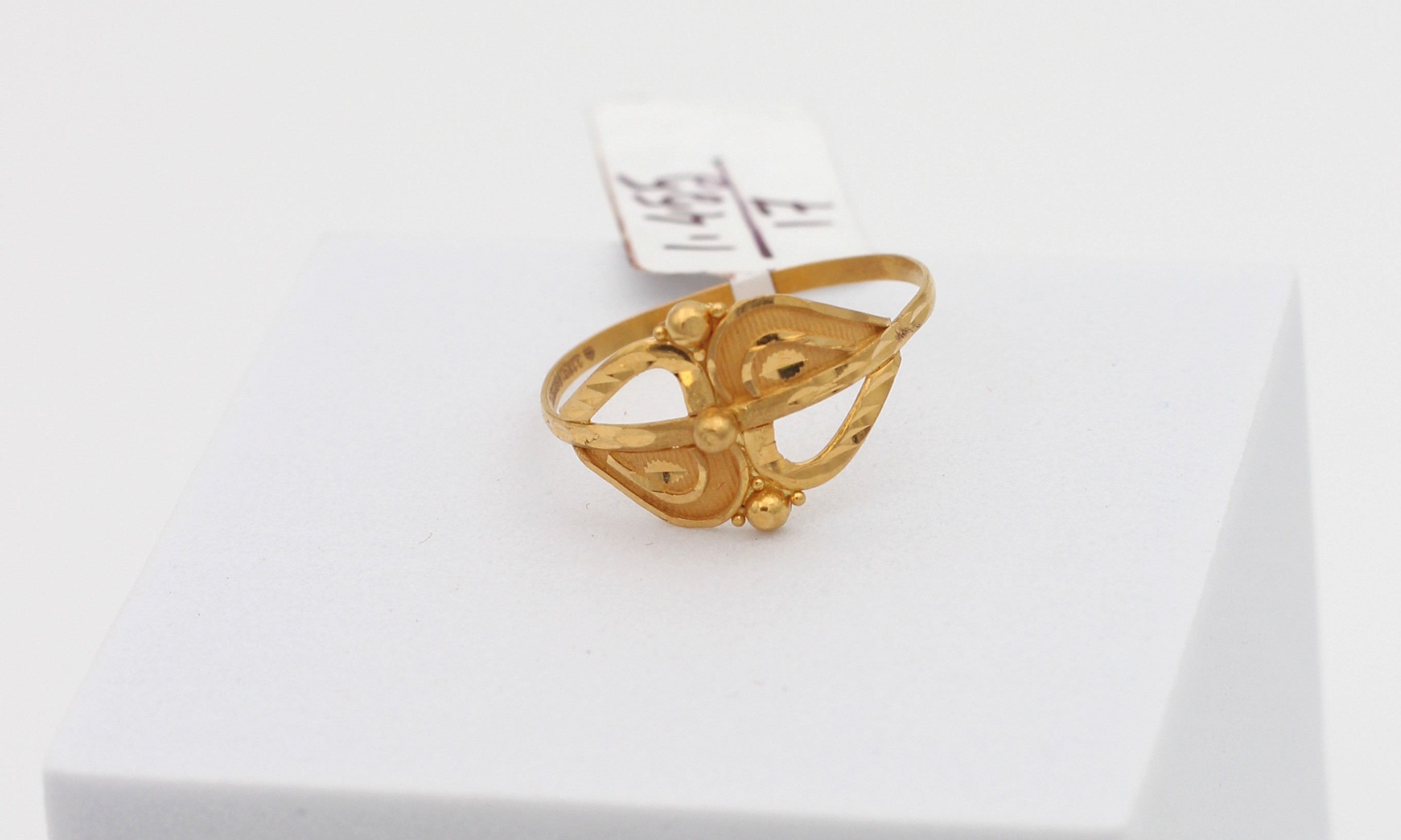 LADIES RING