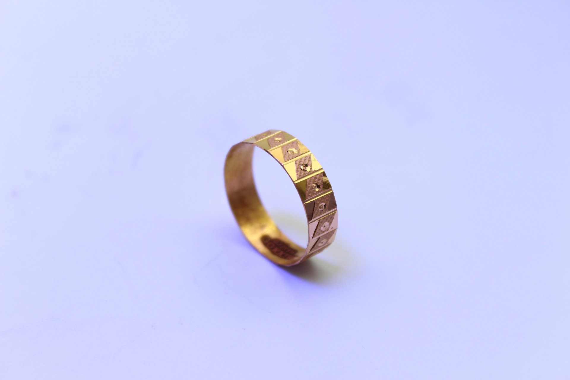 GENTS RING