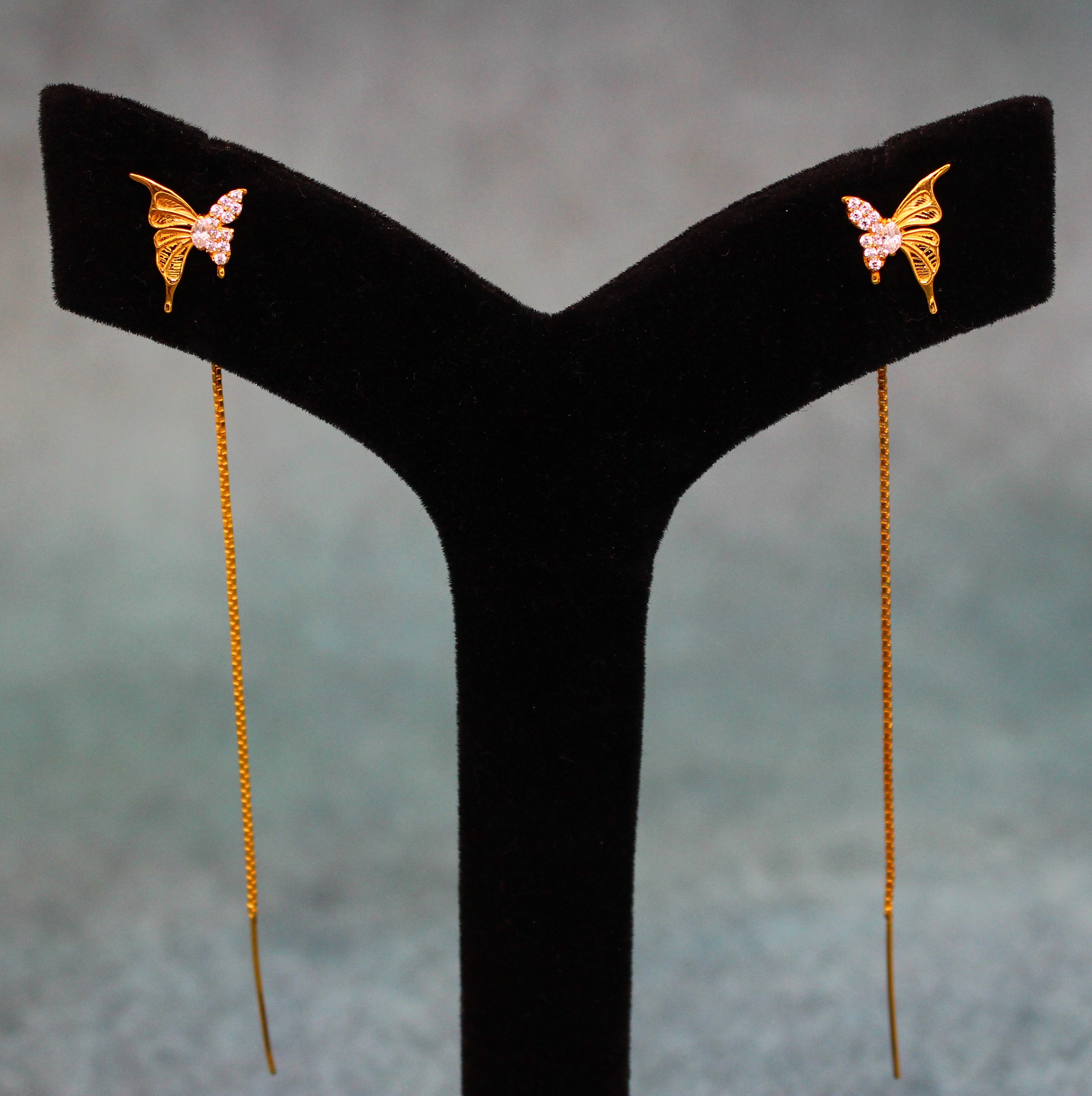 SUCH SUTO (SUI DHAGA)