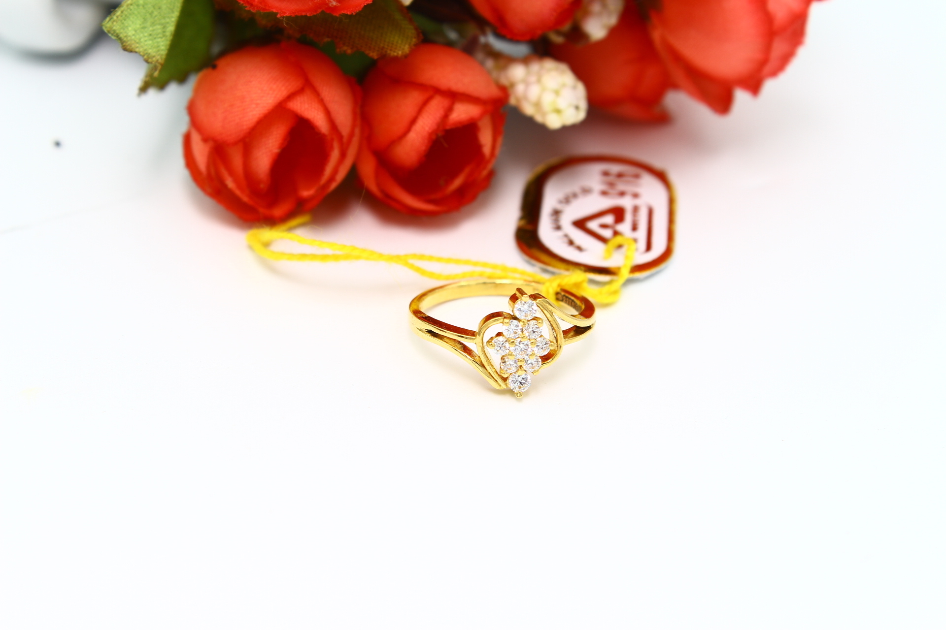 LADIES RING