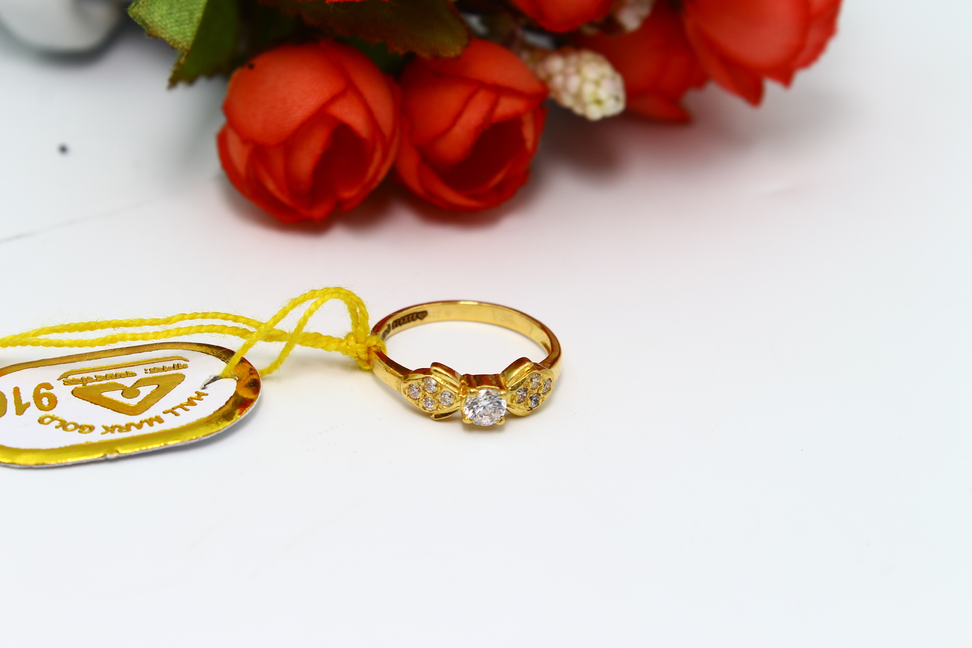 LADIES RING