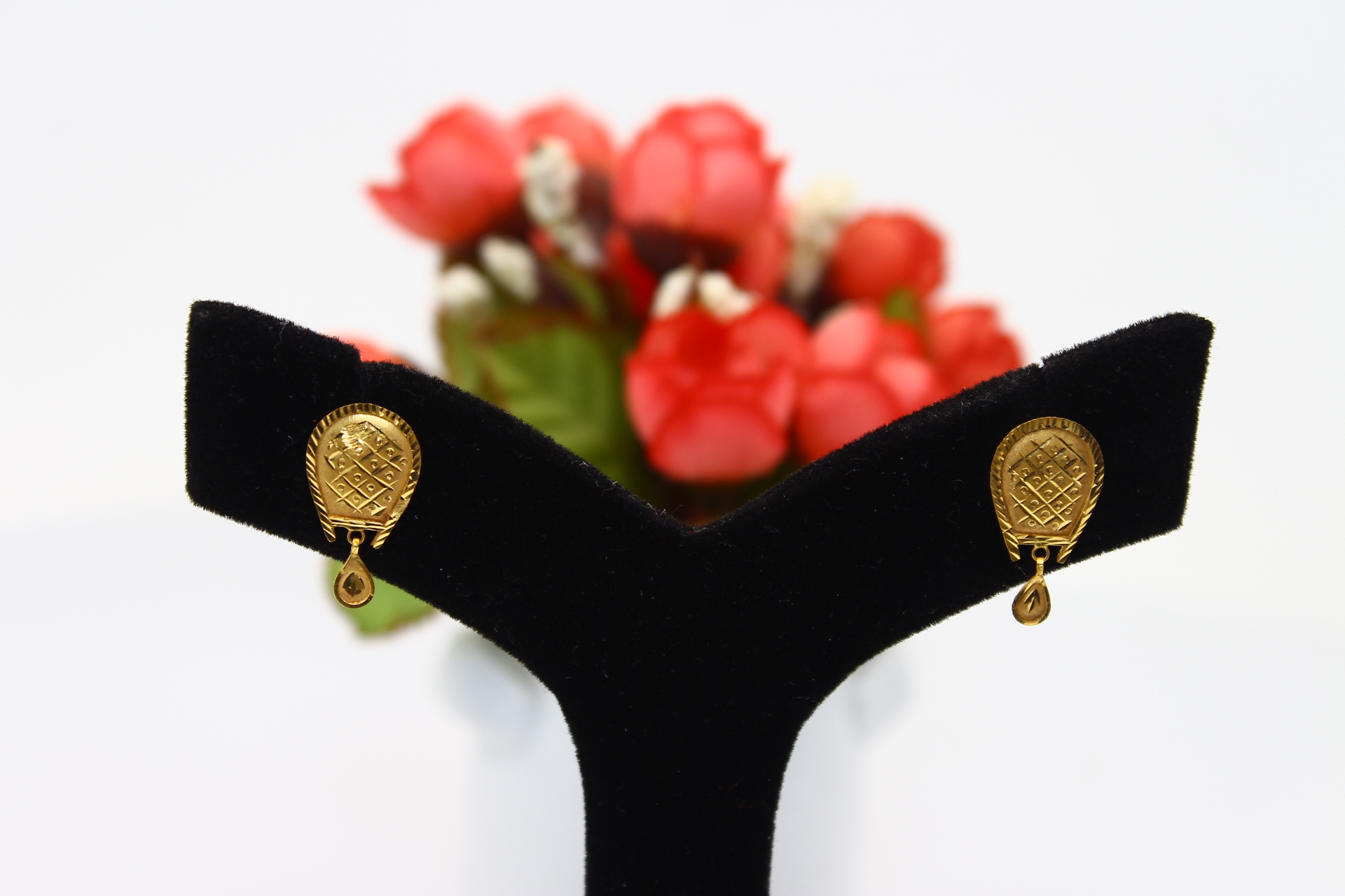 FANCY TOPS