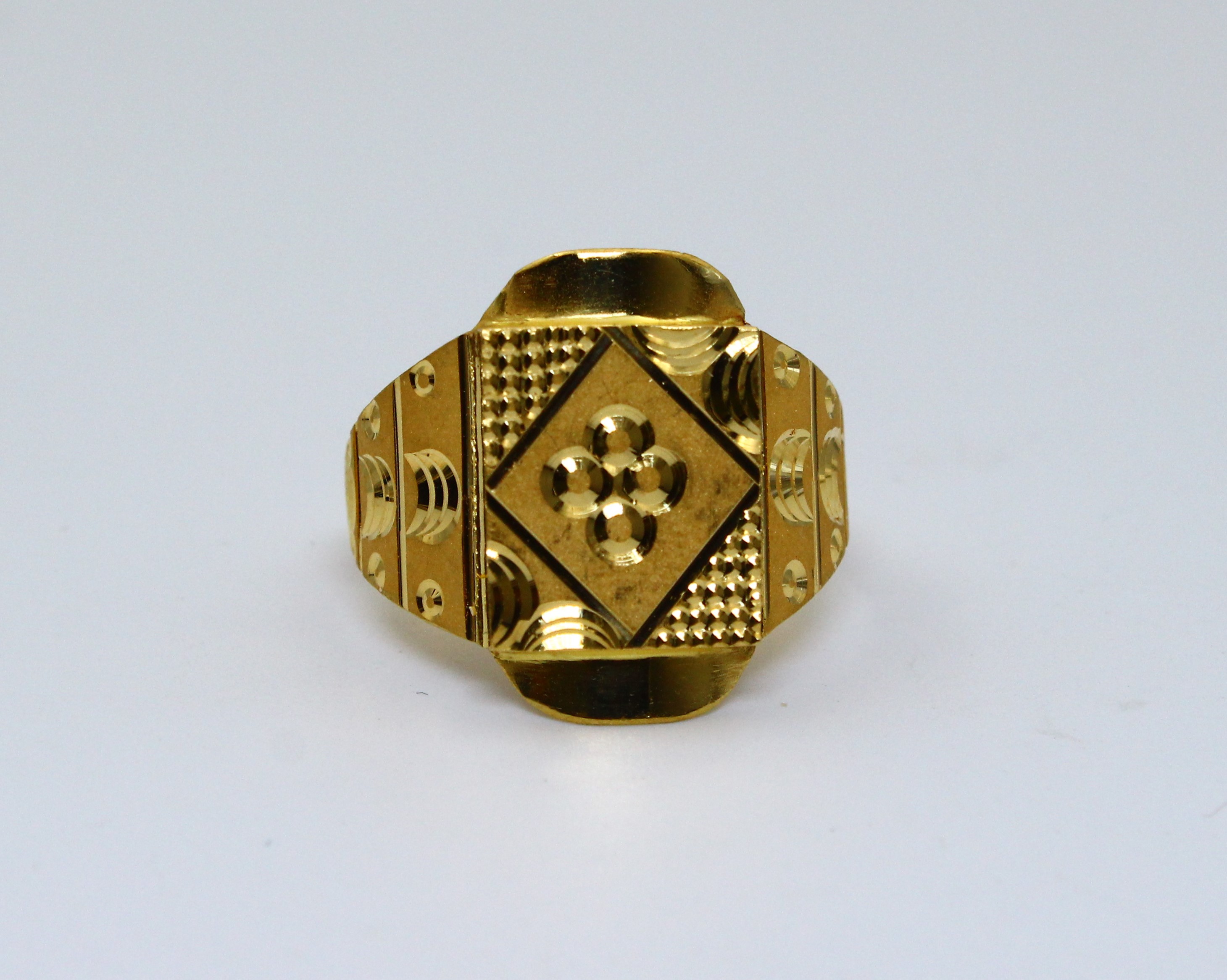 GENTS RING