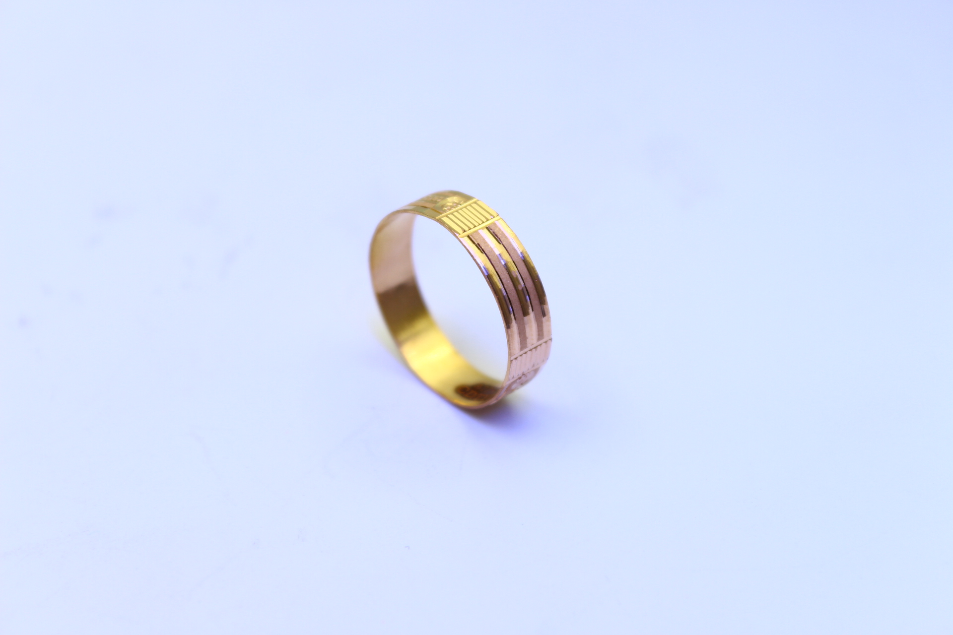 GENTS RING