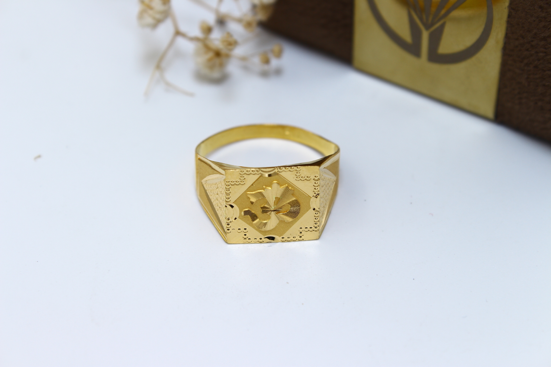 GENTS RING