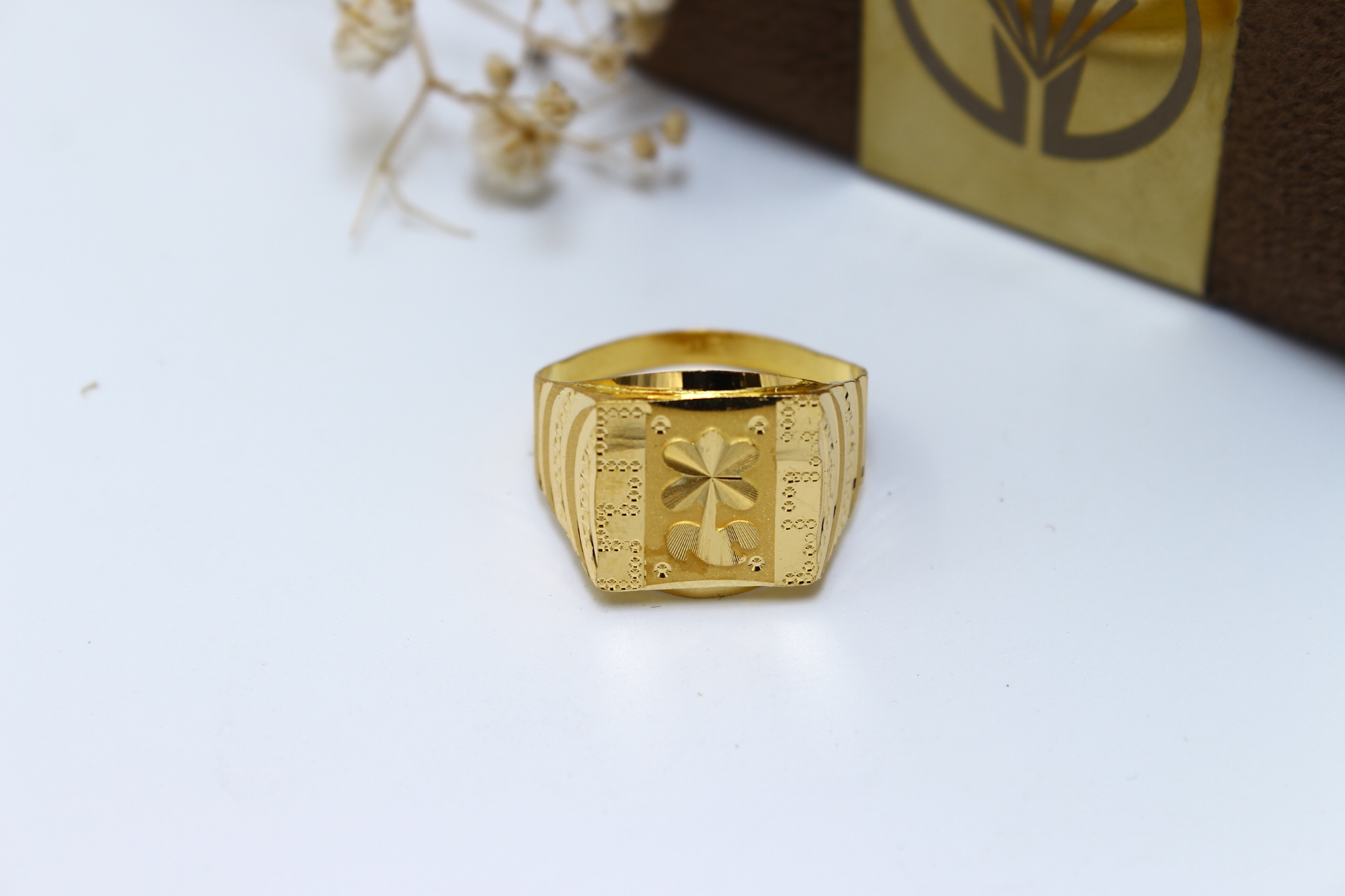 GENTS RING