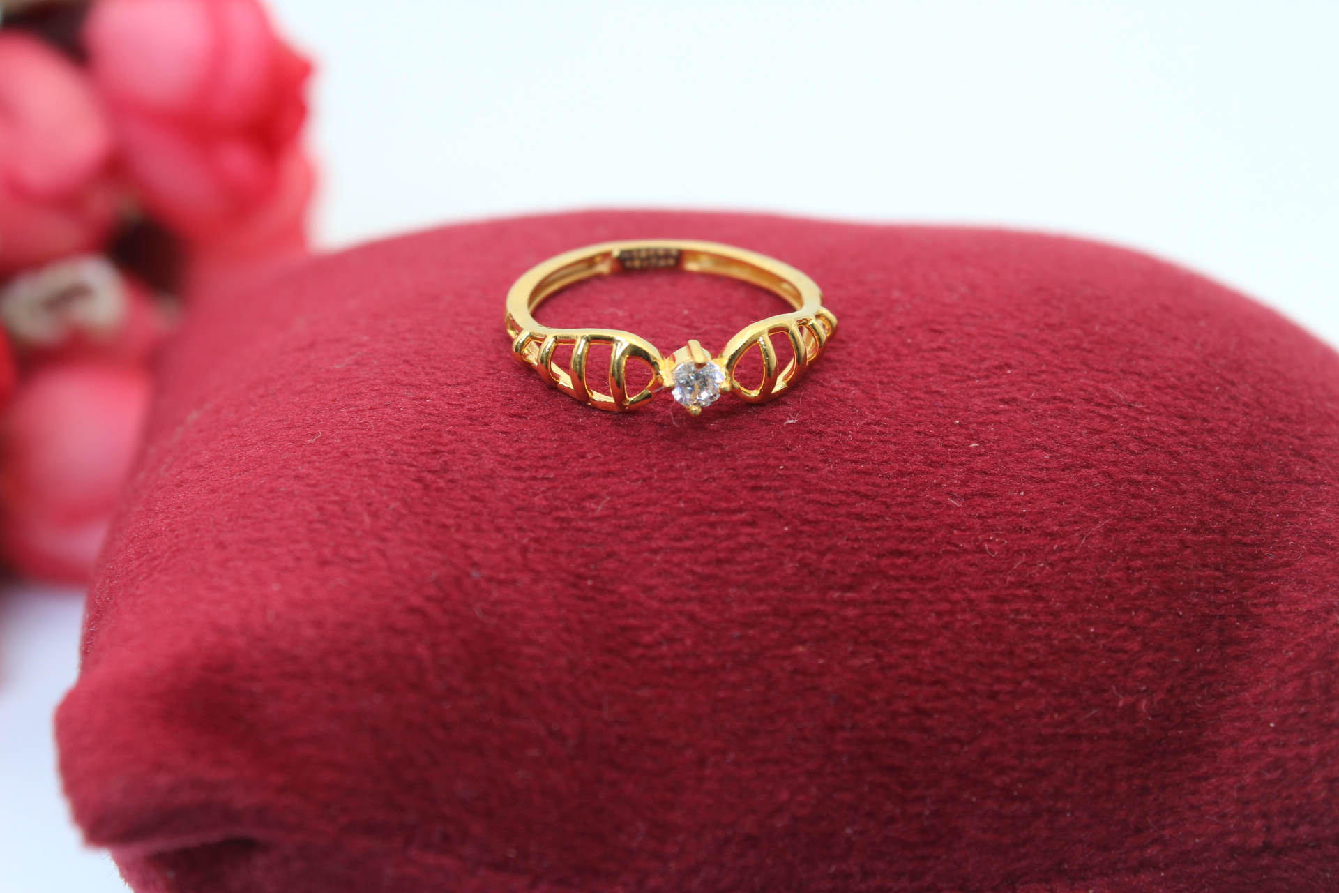 LADIES RING