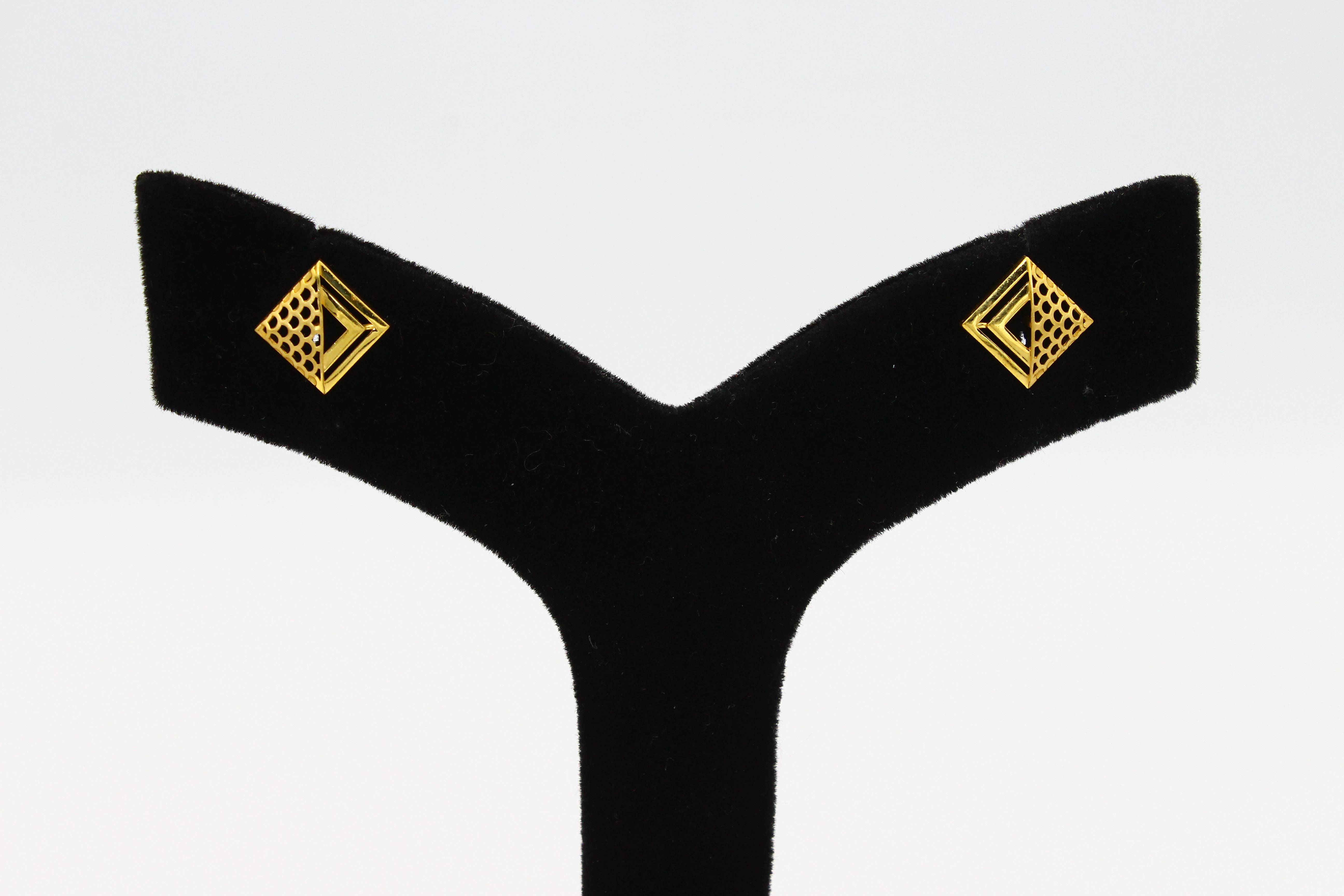 FANCY TOPS