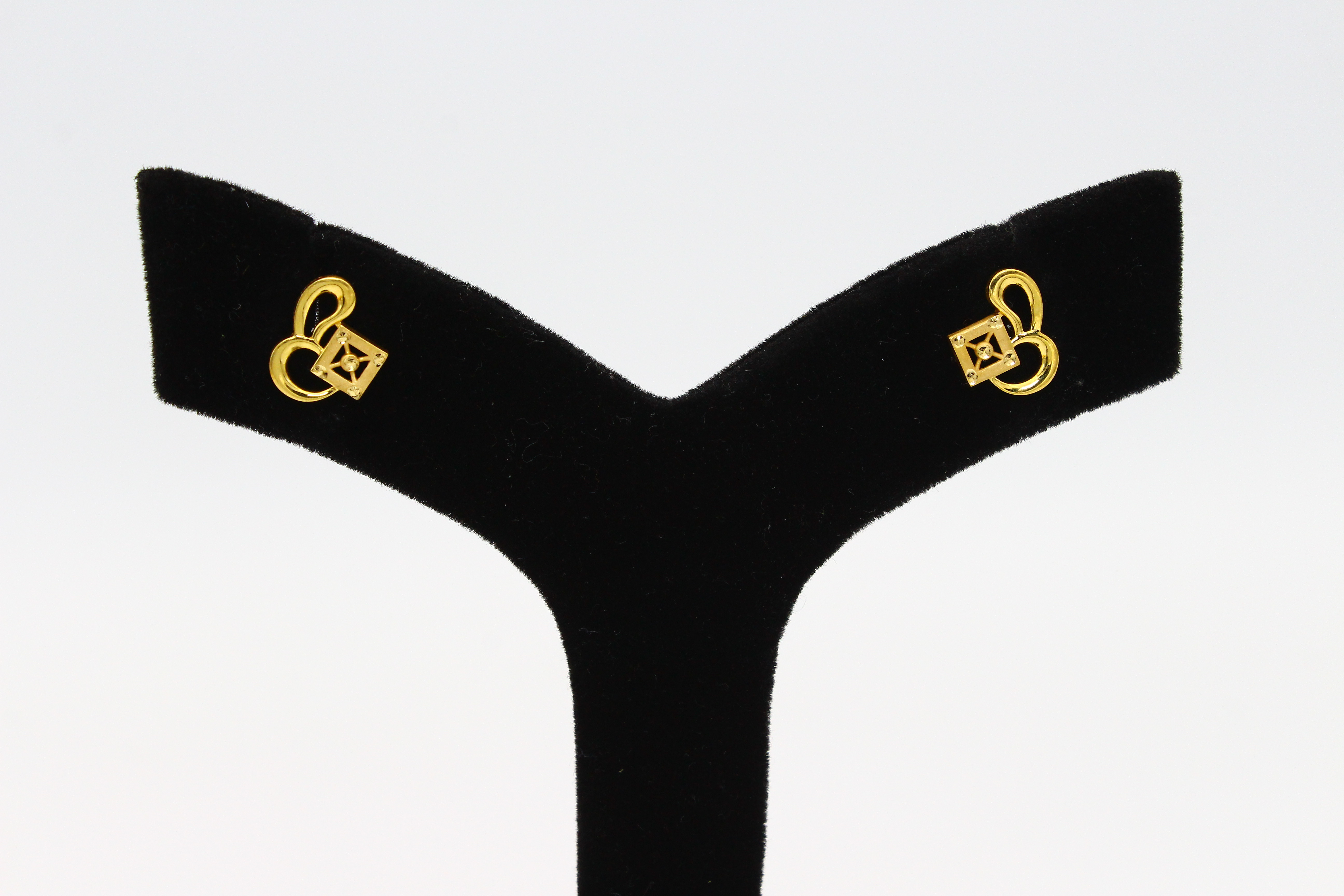 FANCY TOPS