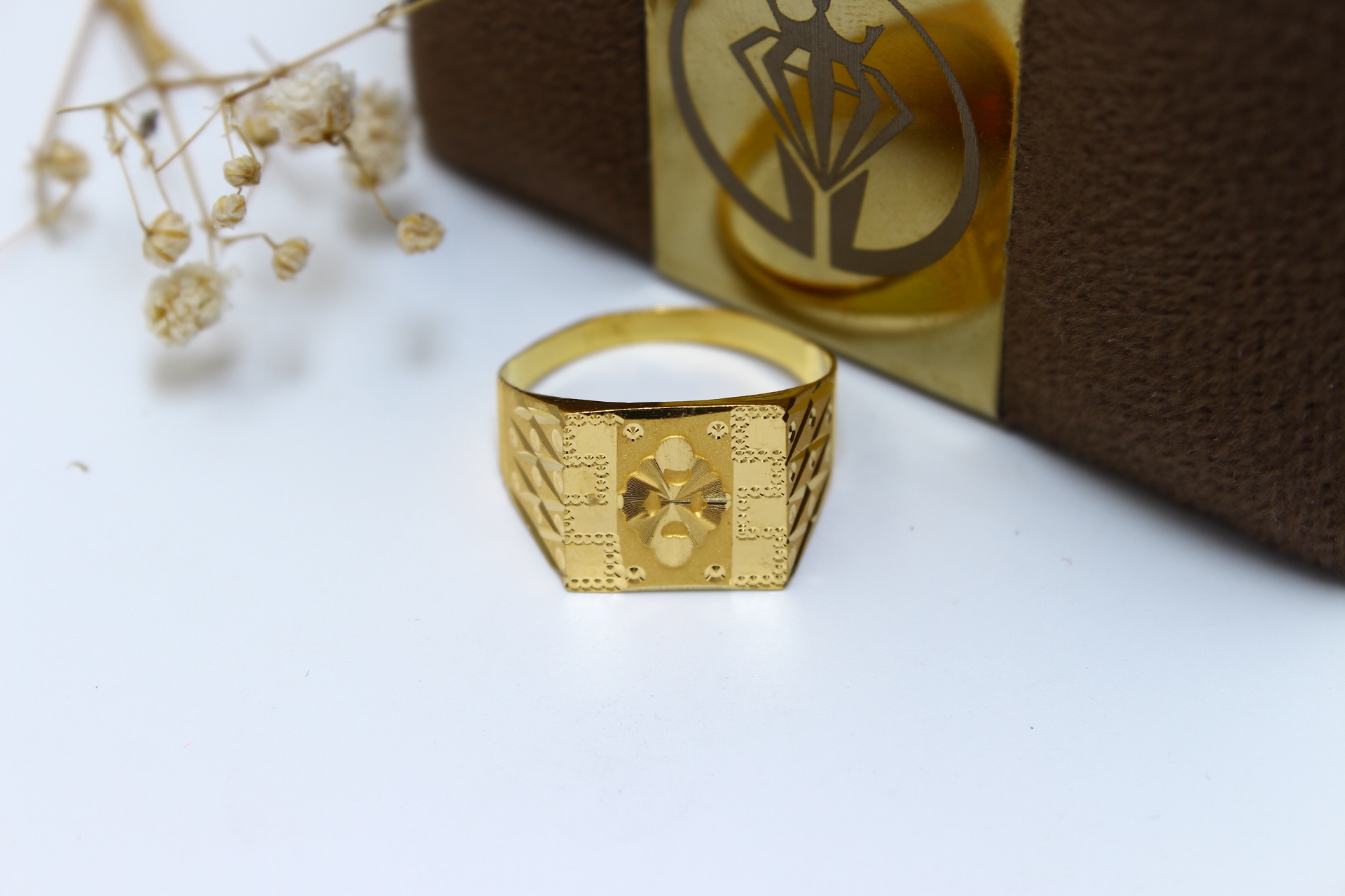 GENTS RING