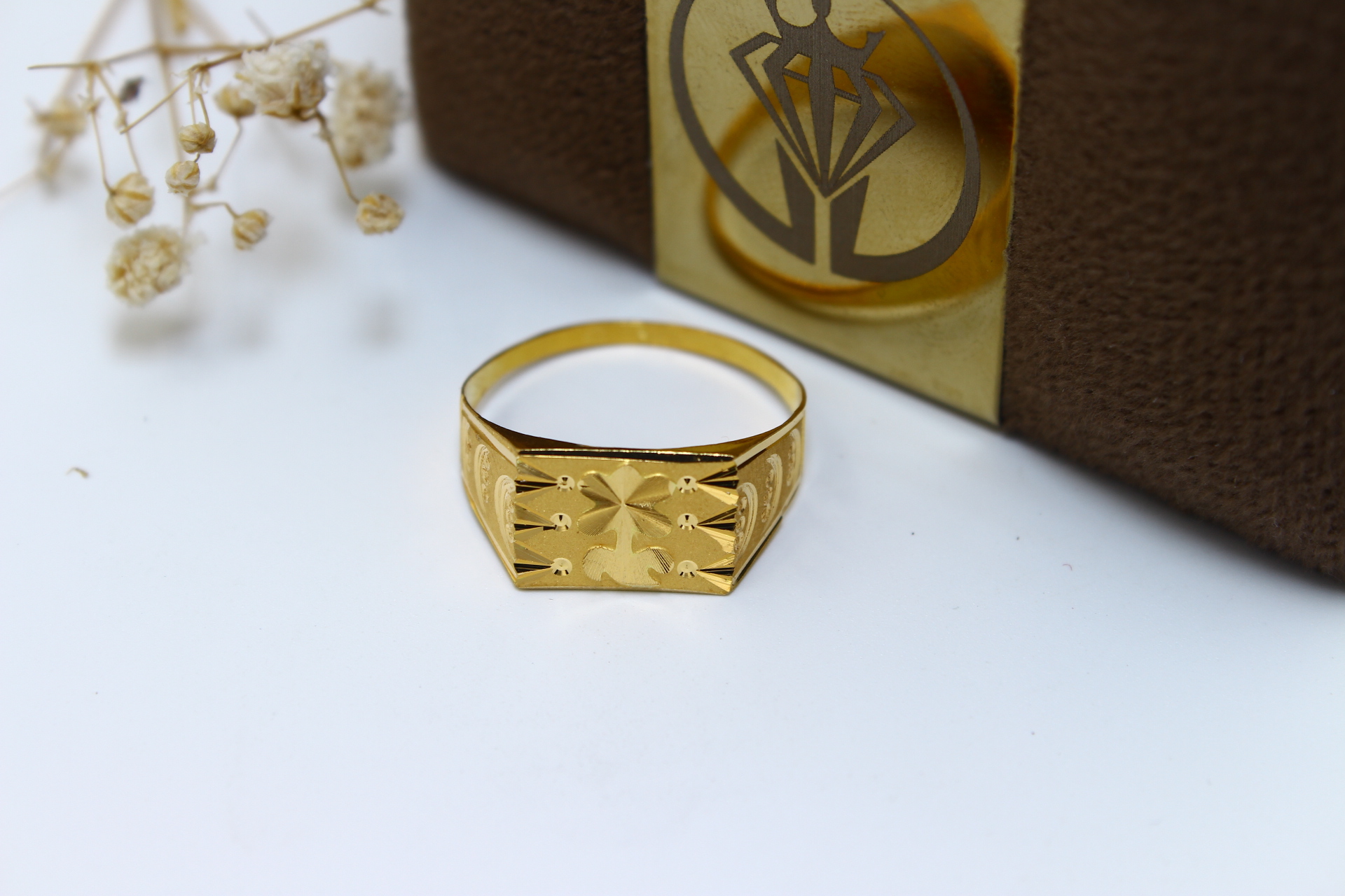 GENTS RING