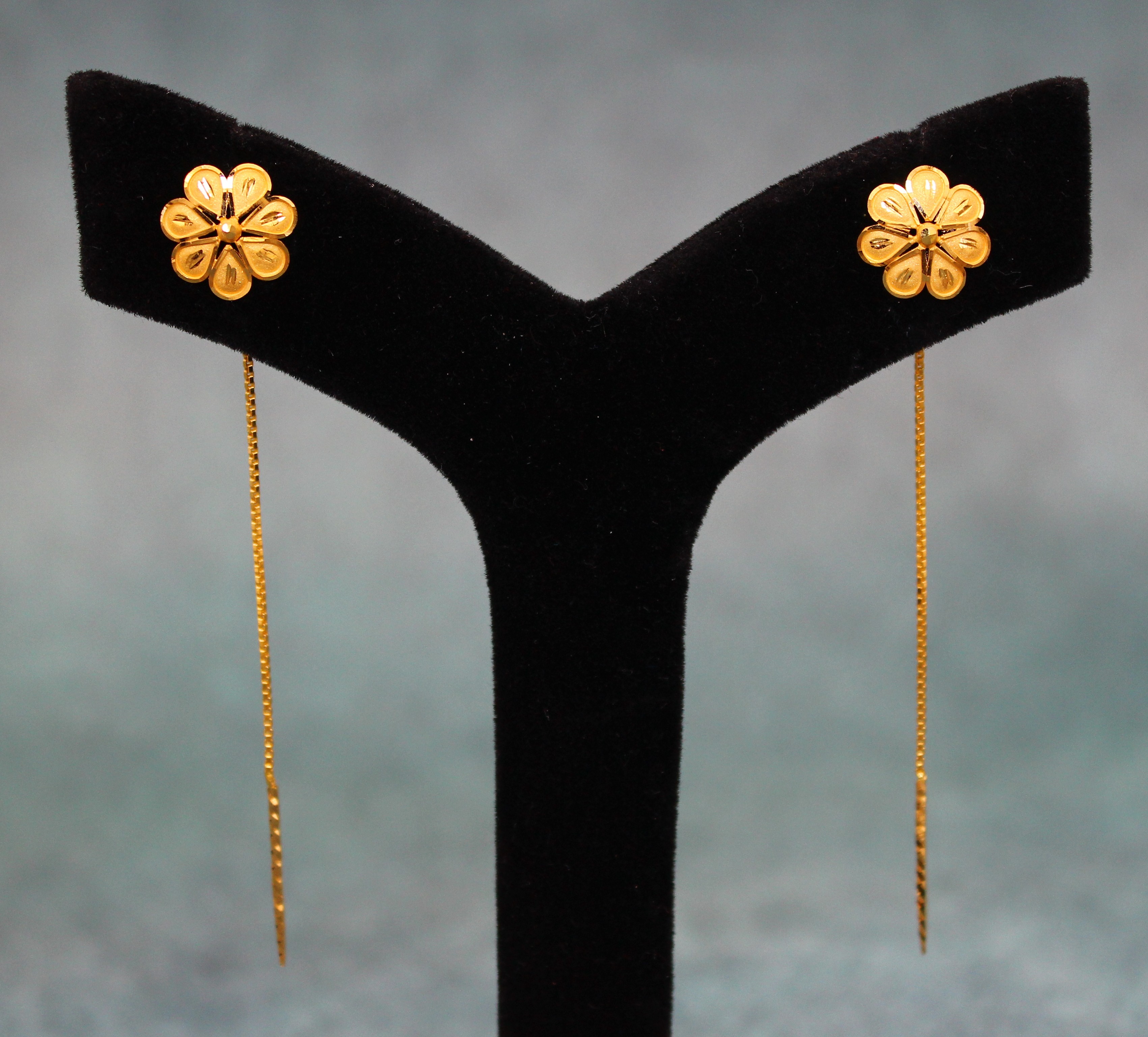 SUCH SUTO (SUI DHAGA)