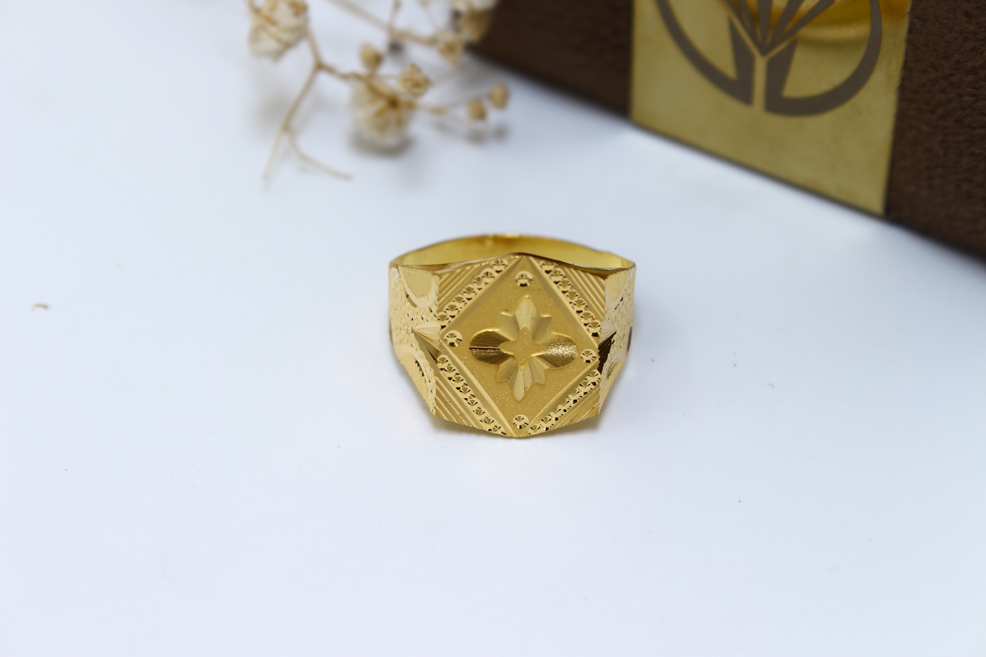 GENTS RING