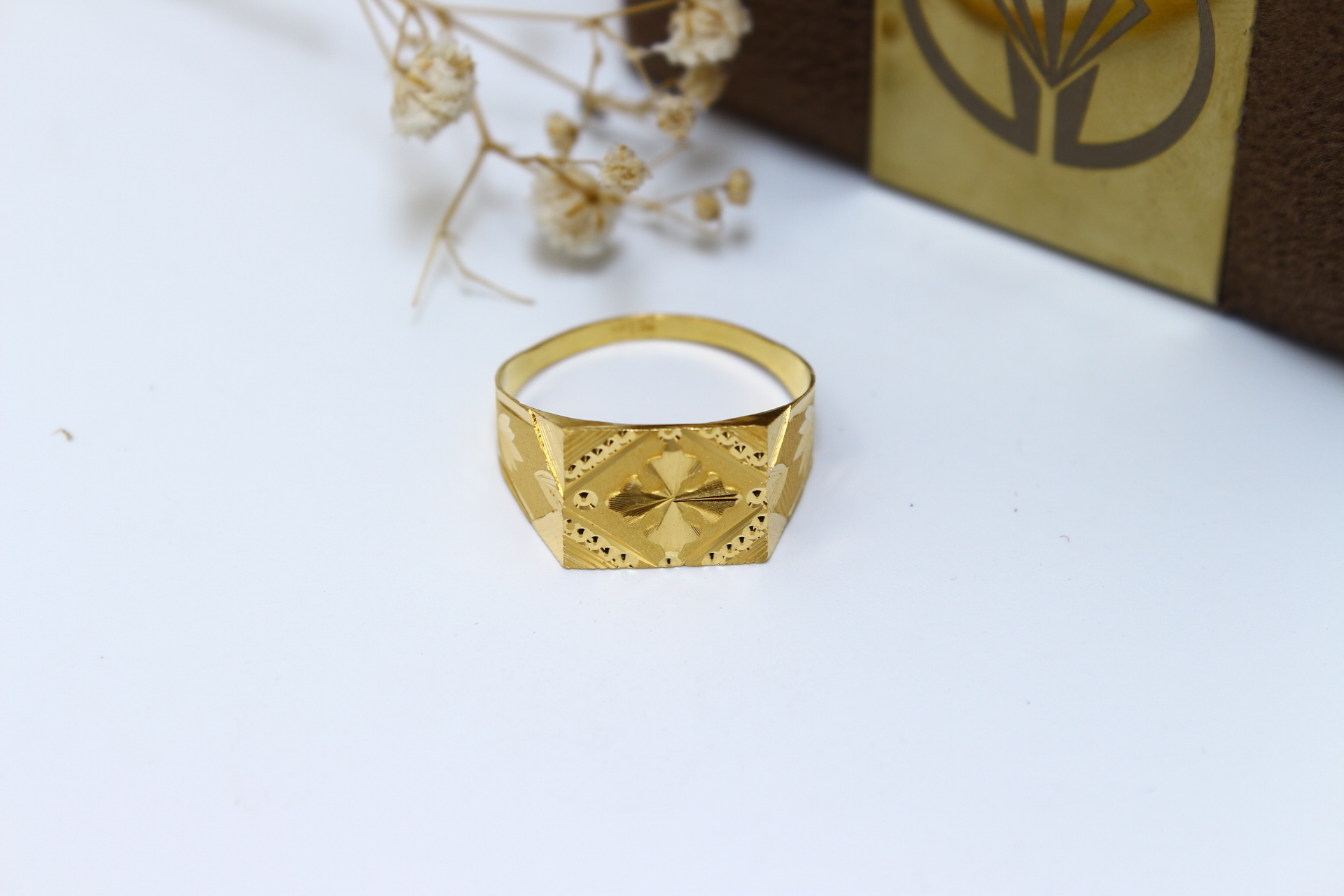 GENTS RING