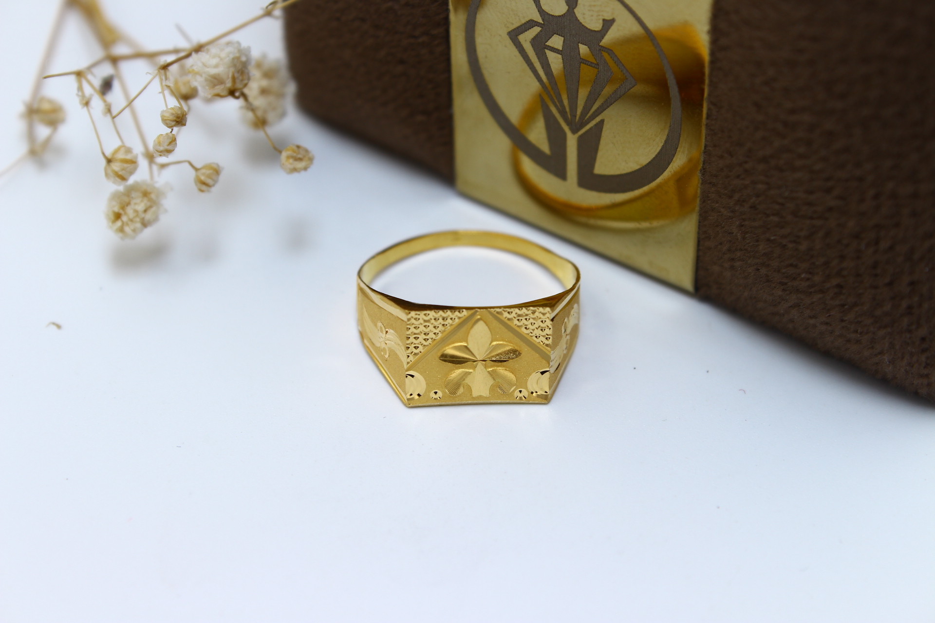 GENTS RING