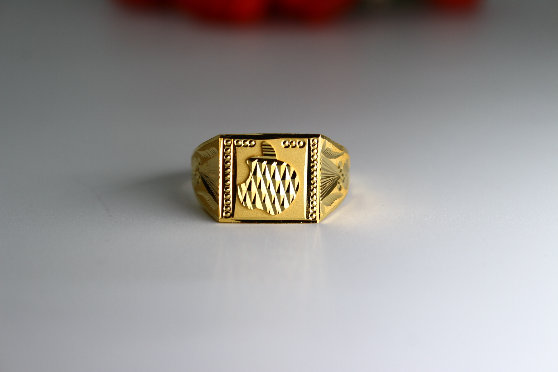 GENTS RING