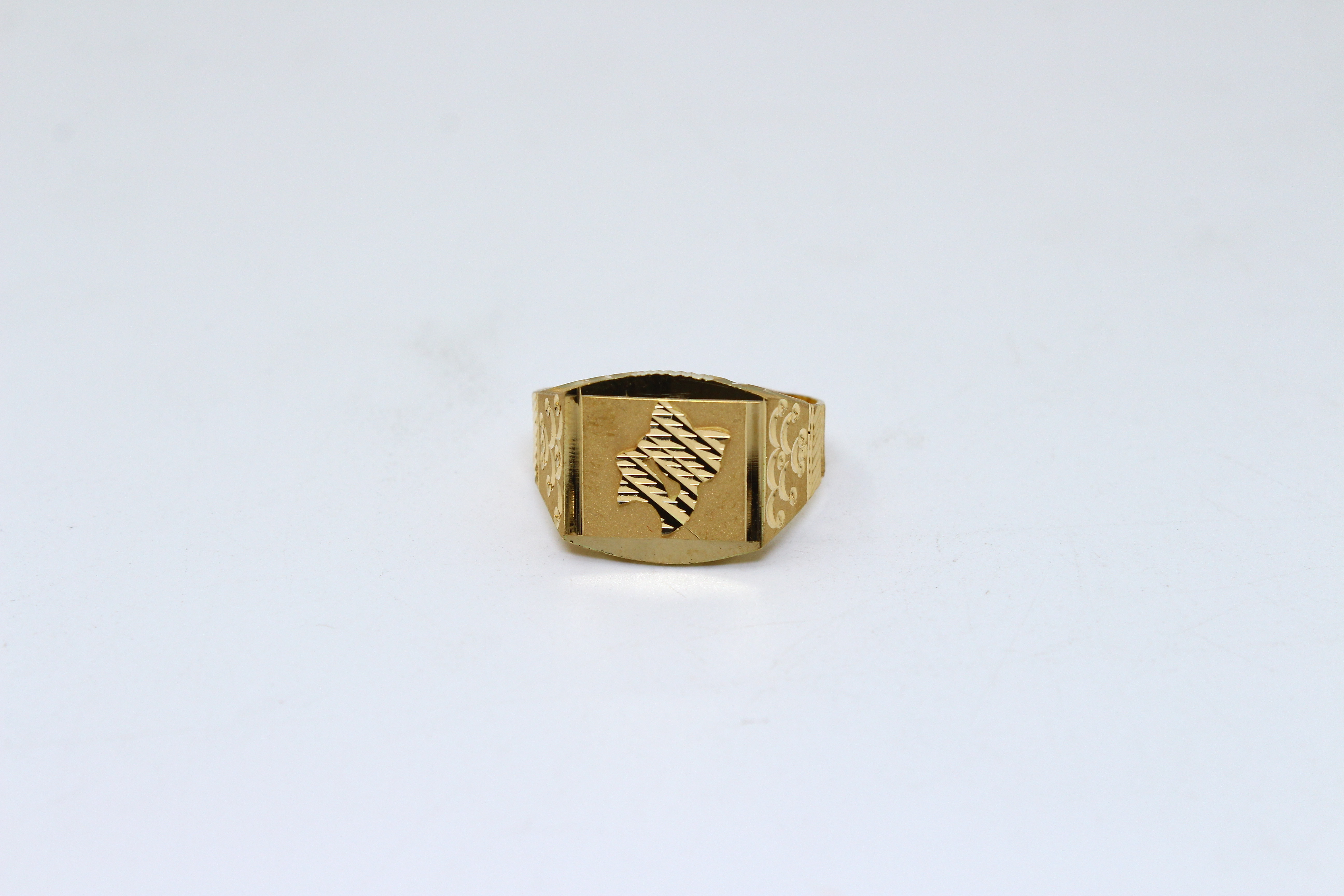 GENTS RING