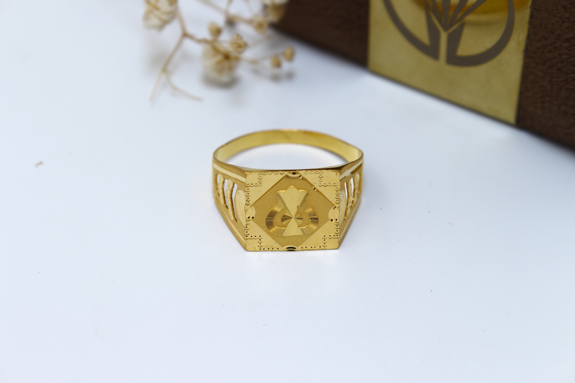GENTS RING