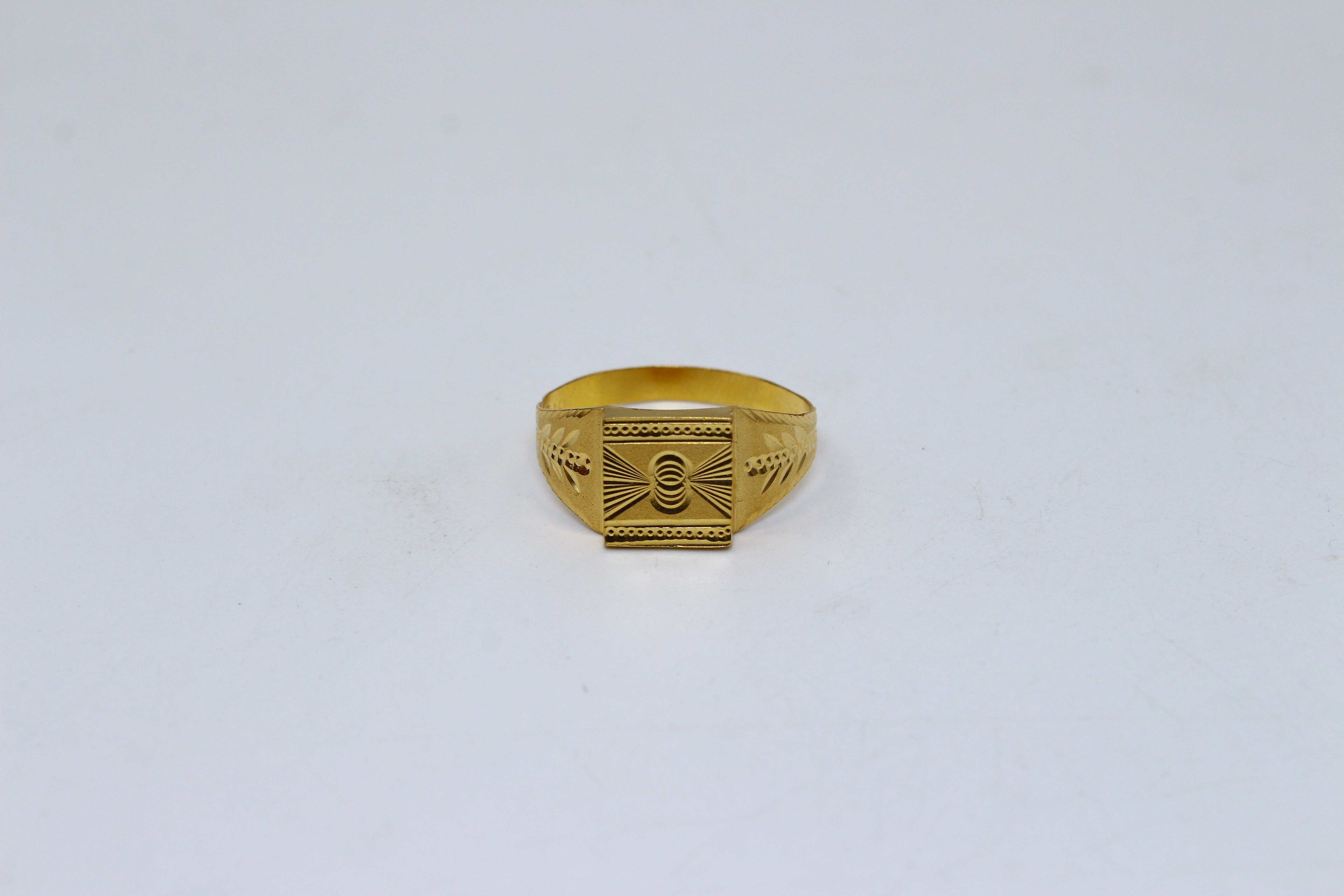 GENTS RING