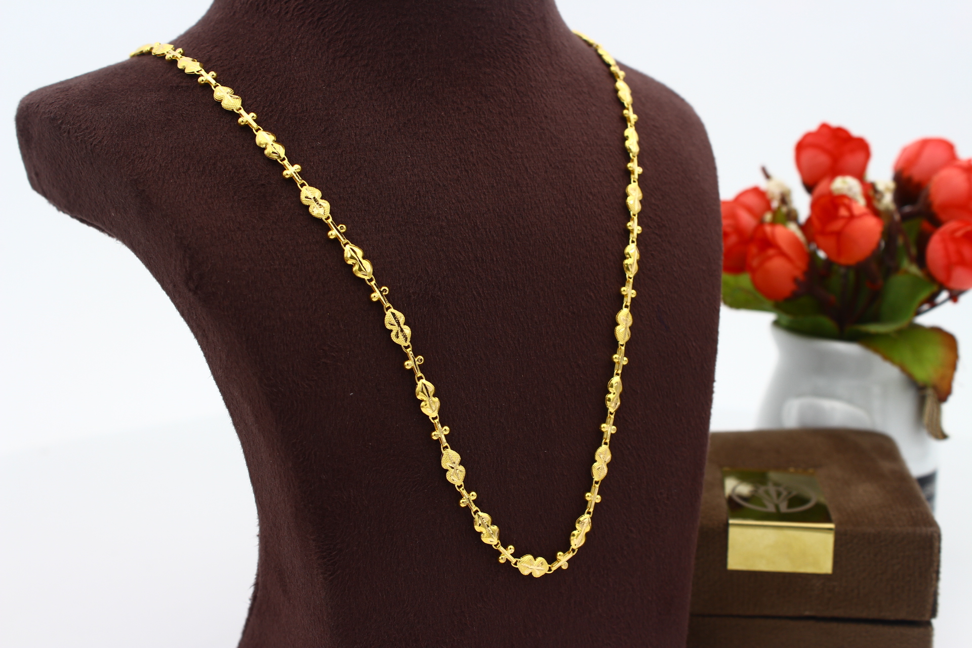 CHAIN