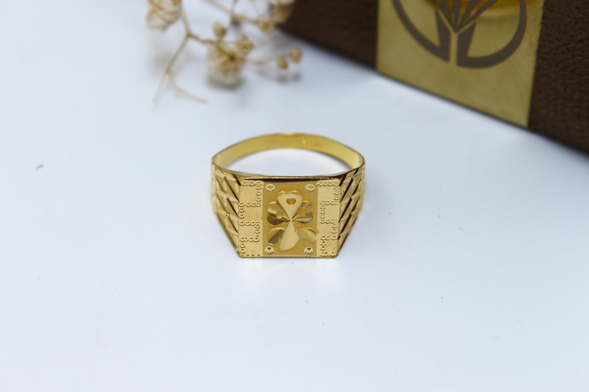 GENTS RING