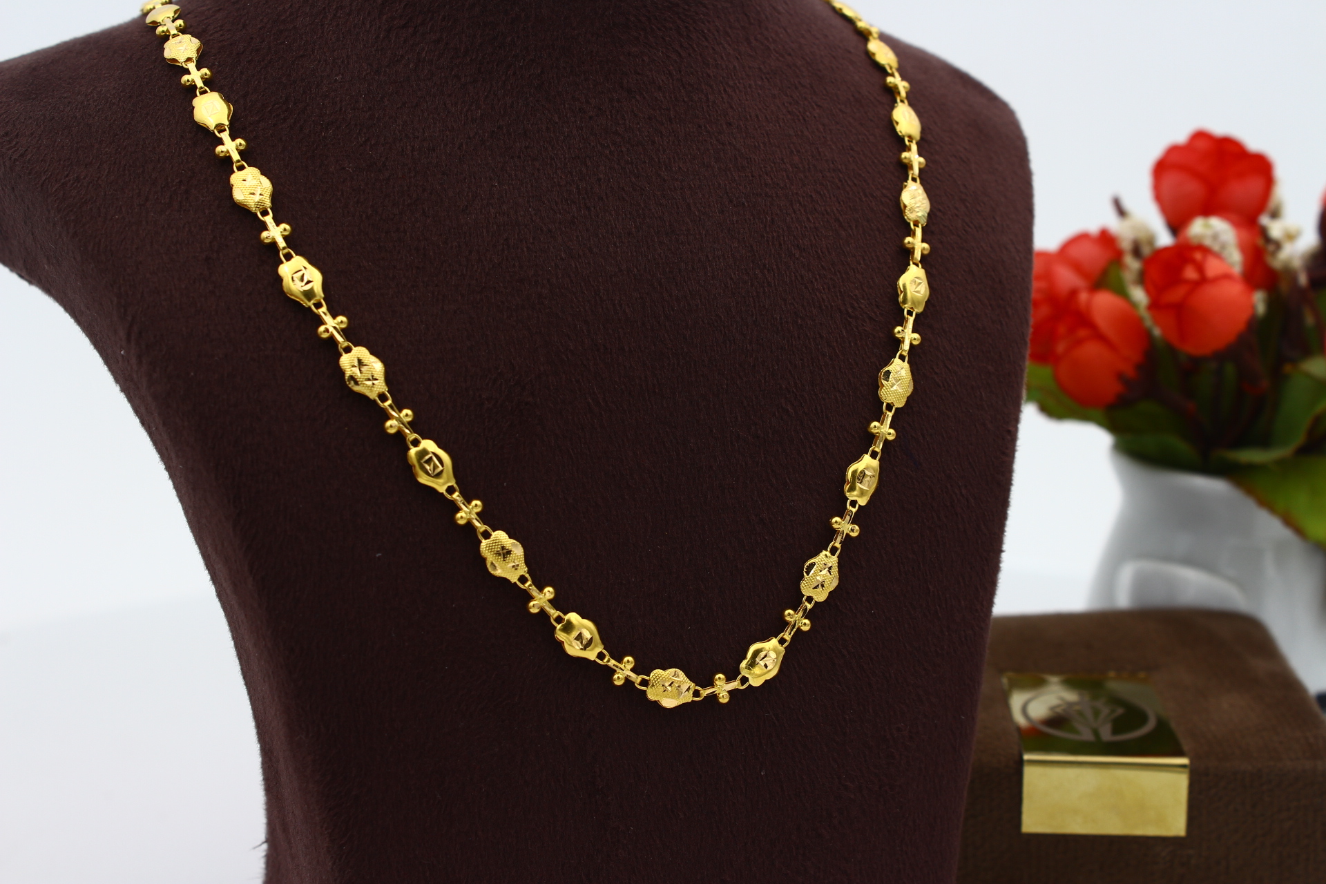 CHAIN