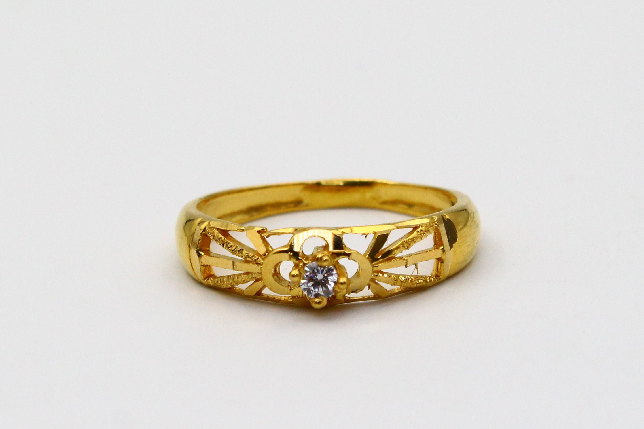 LADIES RING