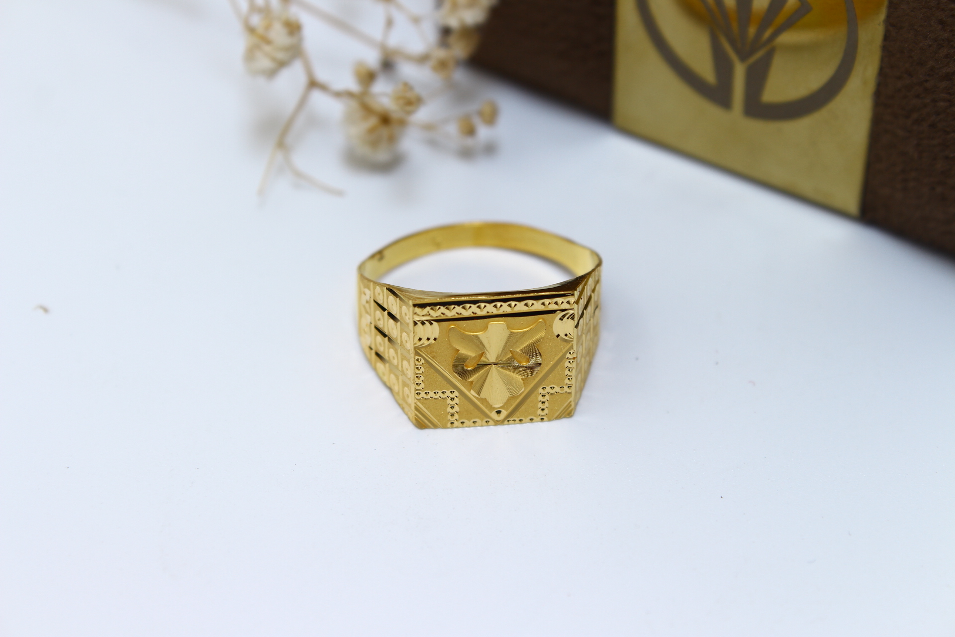 GENTS RING