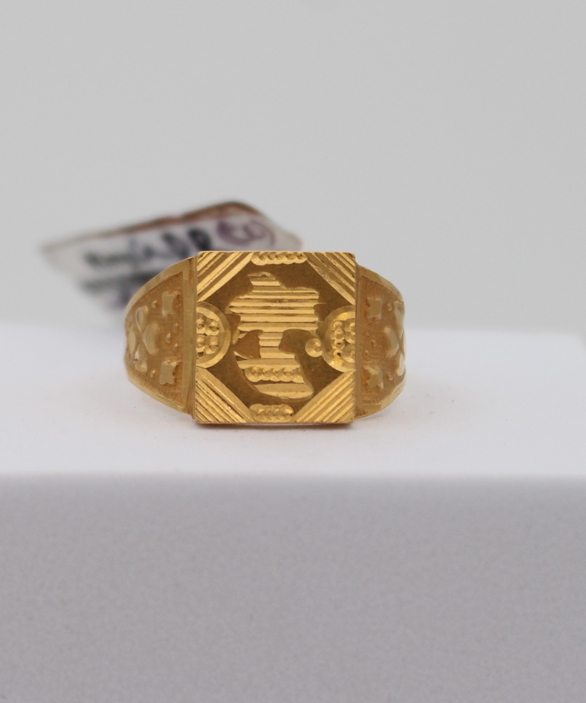 GENTS RING