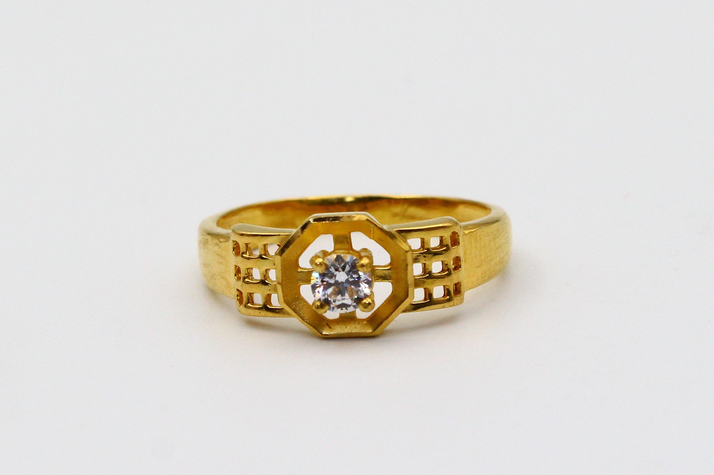 LADIES RING