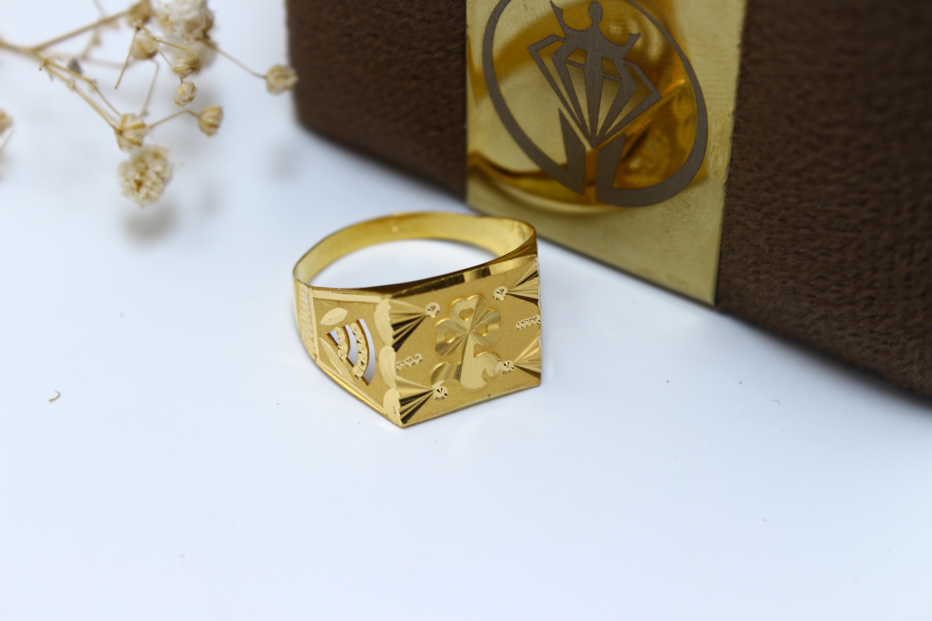 GENTS RING